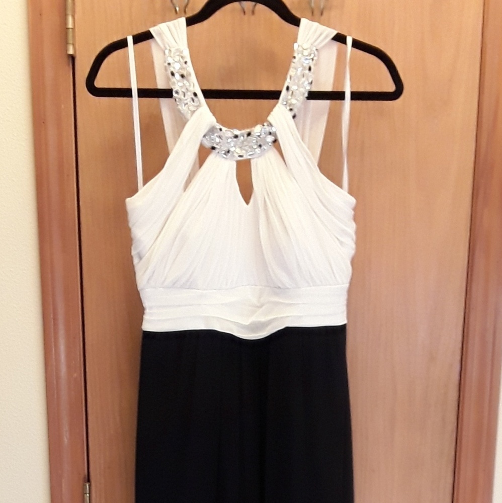 City Studio long dress